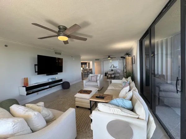 $5,000 | 3150 North Hwy A1A, Unit 301, Hutchinson Island, FL 34949