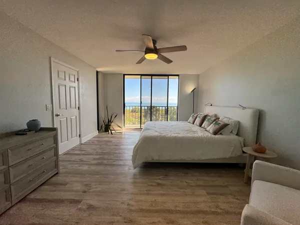 $5,000 | 3150 North Hwy A1A, Unit 301, Hutchinson Island, FL 34949