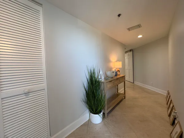 $5,000 | 3150 North Hwy A1A, Unit 301, Hutchinson Island, FL 34949