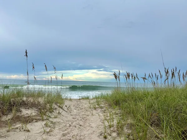 $5,000 | 3150 North Hwy A1A, Unit 301, Hutchinson Island, FL 34949