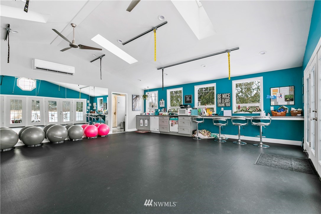 1000 Bellinger Road Bellingham, WA 98226 - Photo 34 of 40 a view of a room with gym equipment