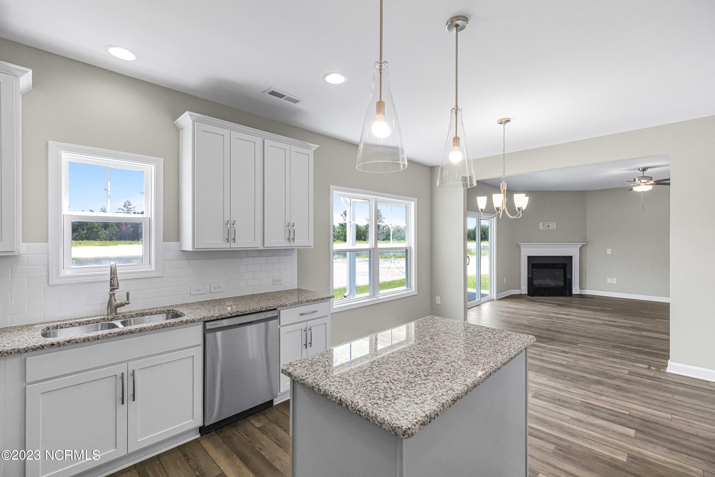 571 Transom Way Holly Ridge, NC 28445 - Photo 11 of 35 Oyster Landing 266-21