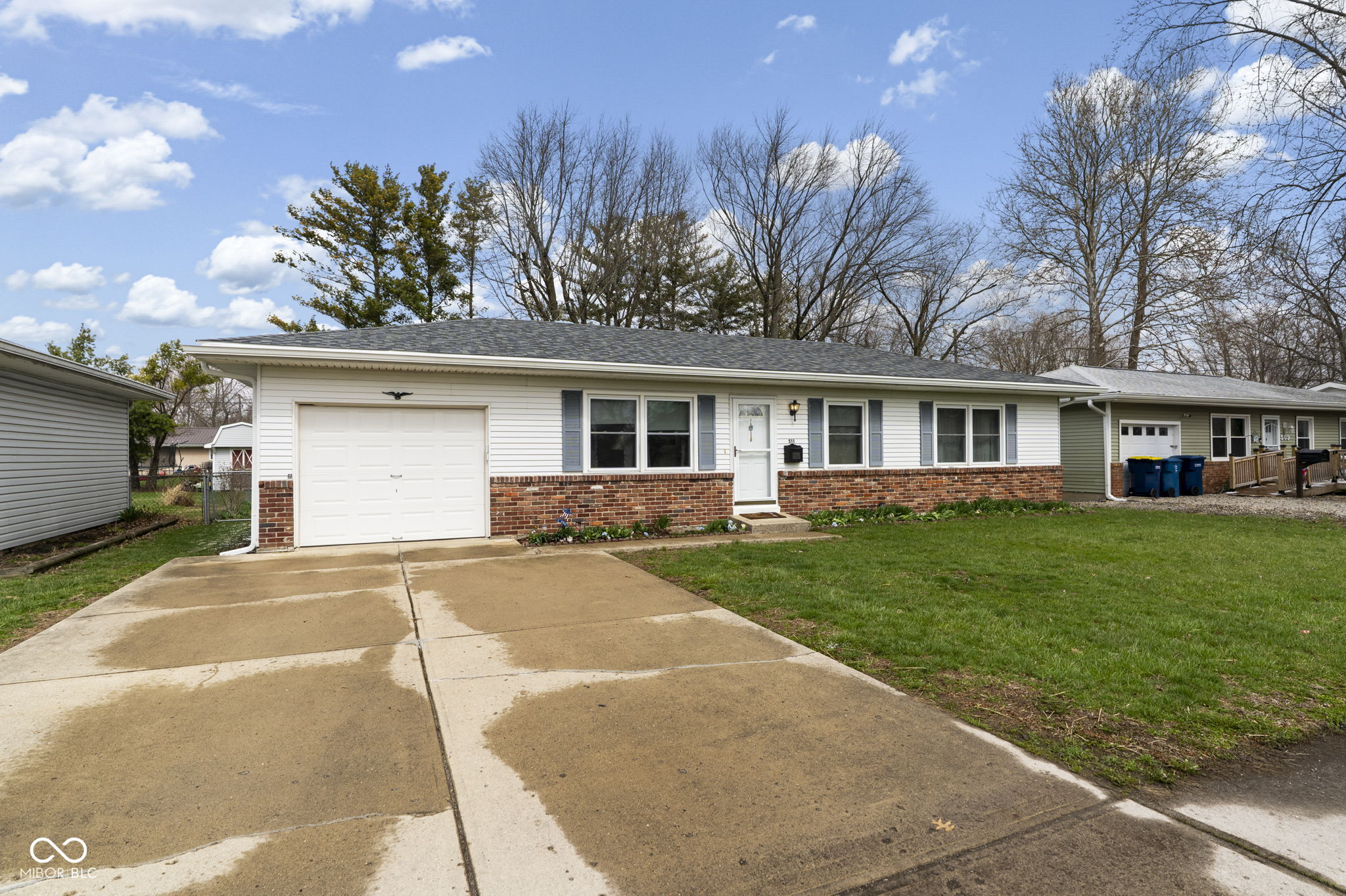 511 West 6th Street Sheridan, IN 46069 - Photo 2 of 22
