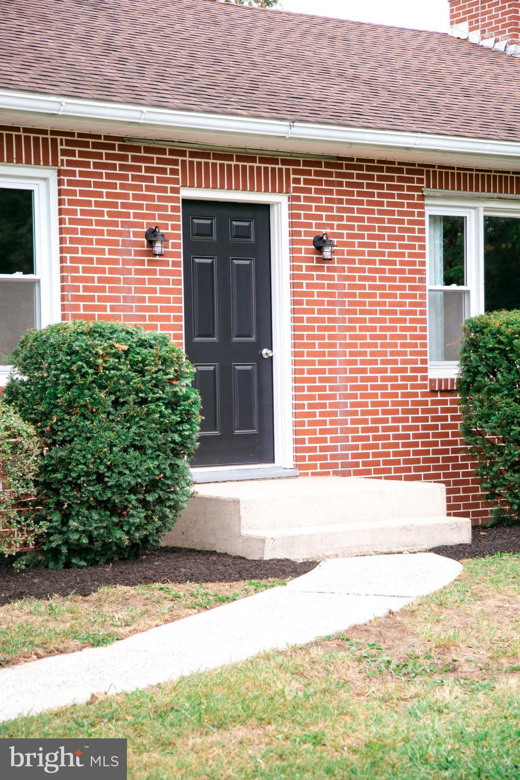 706 Baltimore Road Shippensburg, PA 17257 - Photo 4 of 52 Gallery Image 4
