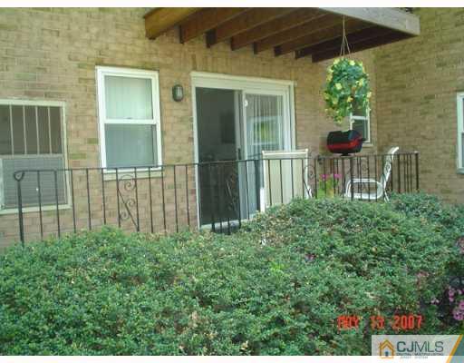170 Evergreen Road, Unit 3A Metuchen, NJ 08840 - Photo 1 of 6 Gallery Image 1