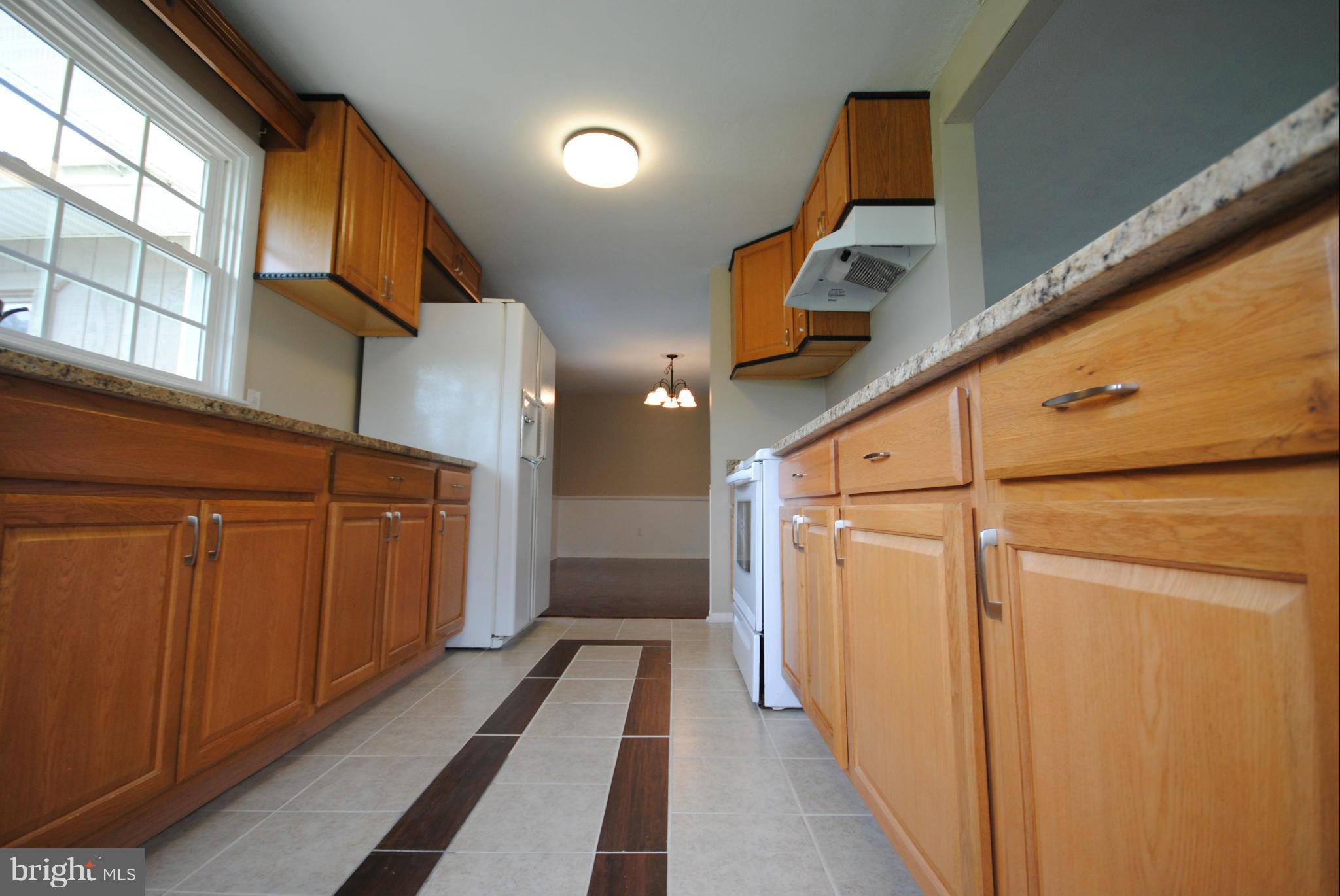 14717 Woolfolk Road Spotsylvania, VA 22551 - Photo 10 of 30 Kitchen