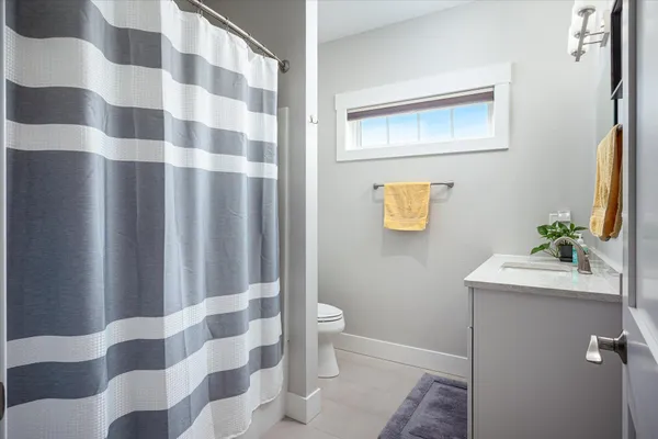 $724,900 | 329 River Pointe, La Crosse, WI 54601