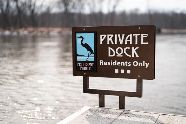 $724,900 | 329 River Pointe, La Crosse, WI 54601