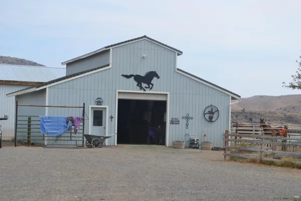 $969,000 | 480-100 Belfast Road, Litchfield, CA 96117