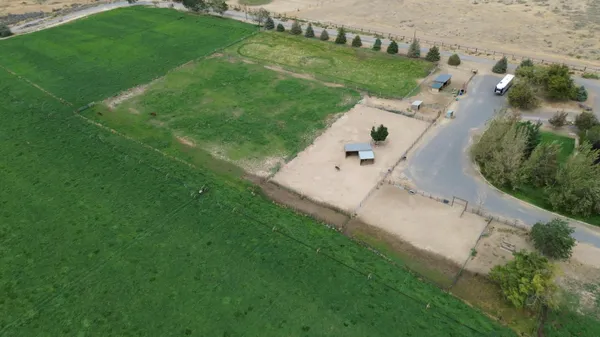 $969,000 | 480-100 Belfast Road, Litchfield, CA 96117