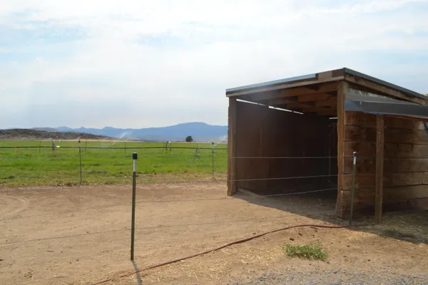 $969,000 | 480-100 Belfast Road, Litchfield, CA 96117