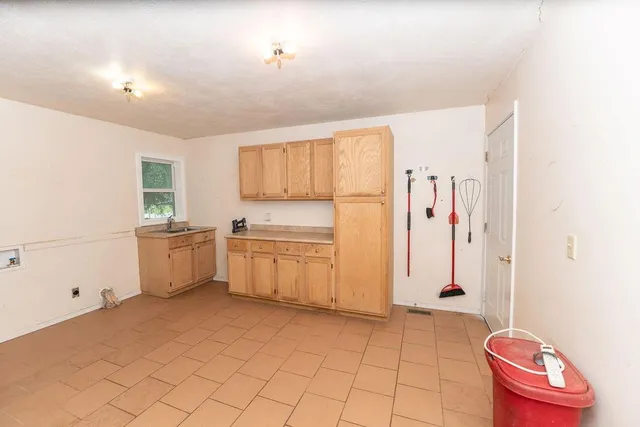 $200,000 | 106 South Clark Street, Adrian, MO 64720