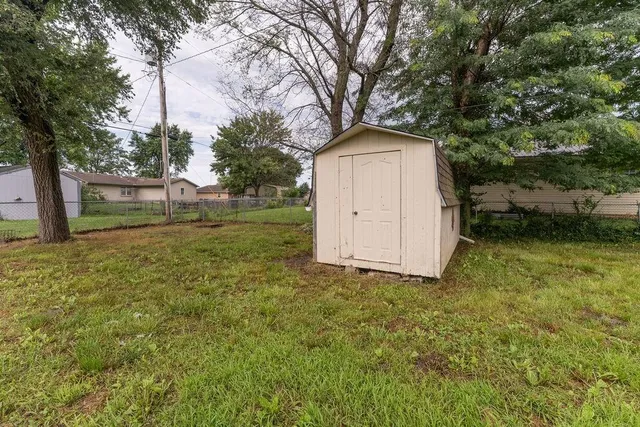 $200,000 | 106 South Clark Street, Adrian, MO 64720