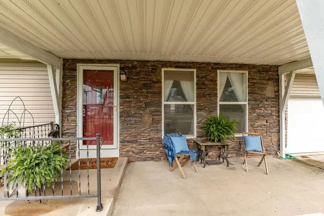 $200,000 | 106 South Clark Street, Adrian, MO 64720