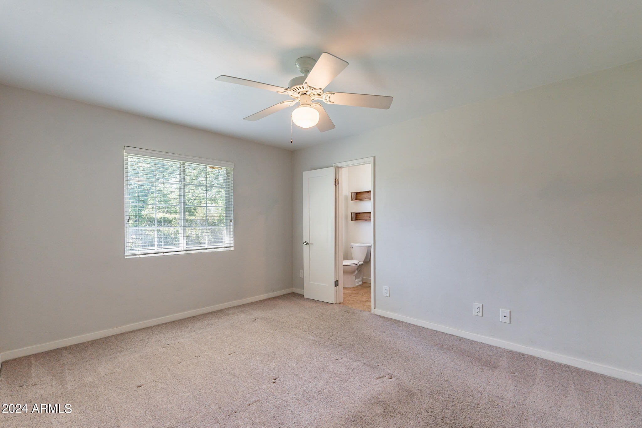 1821 East Bethany Home Road Phoenix, AZ 85016 - Photo 12 of 22 MBR