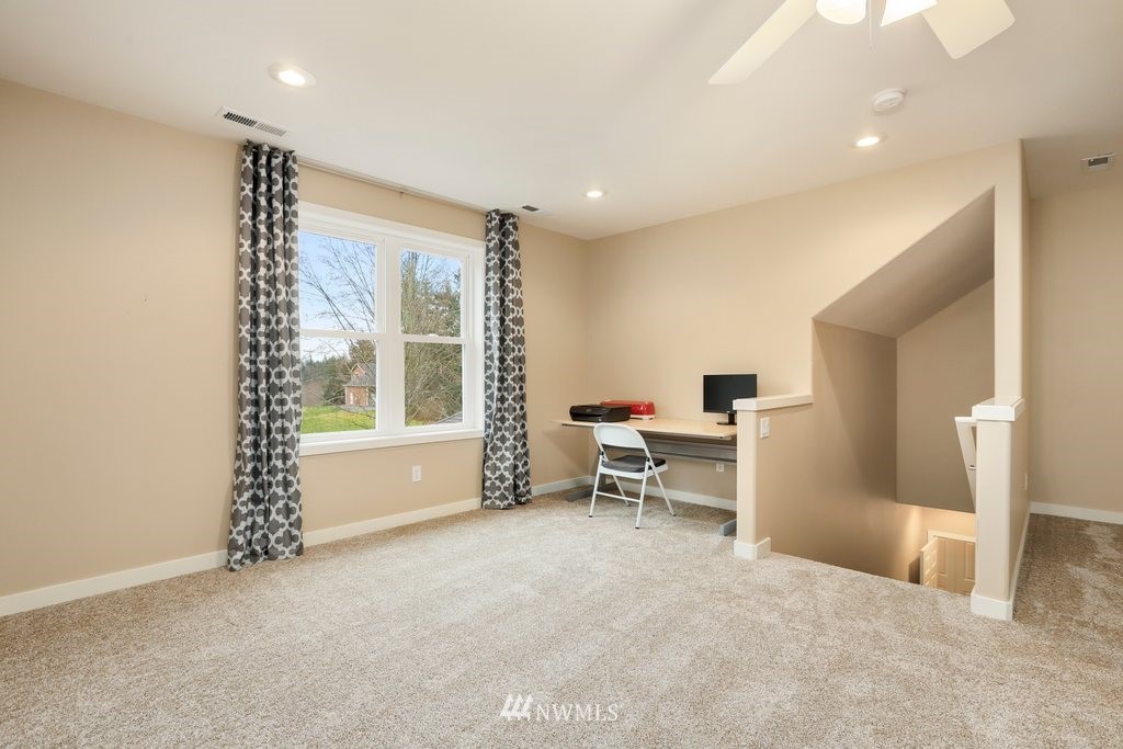 10522 Wagner Road Snohomish, WA 98290 - Photo 22 of 40