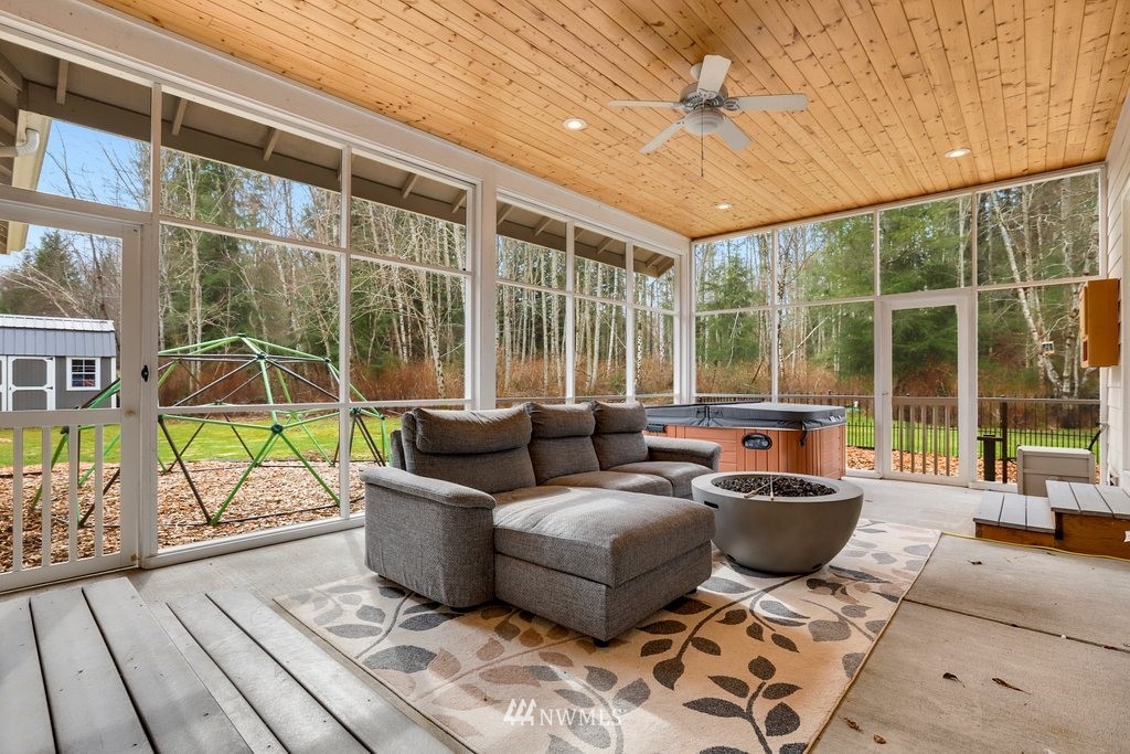 10522 Wagner Road Snohomish, WA 98290 - Photo 33 of 40