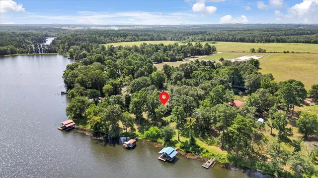 a picture of city view with lake view