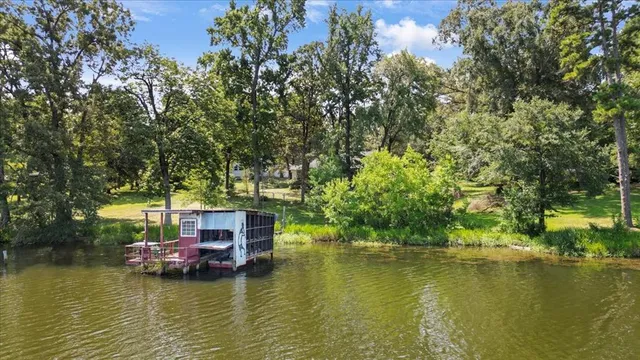 a view of a lake with houses