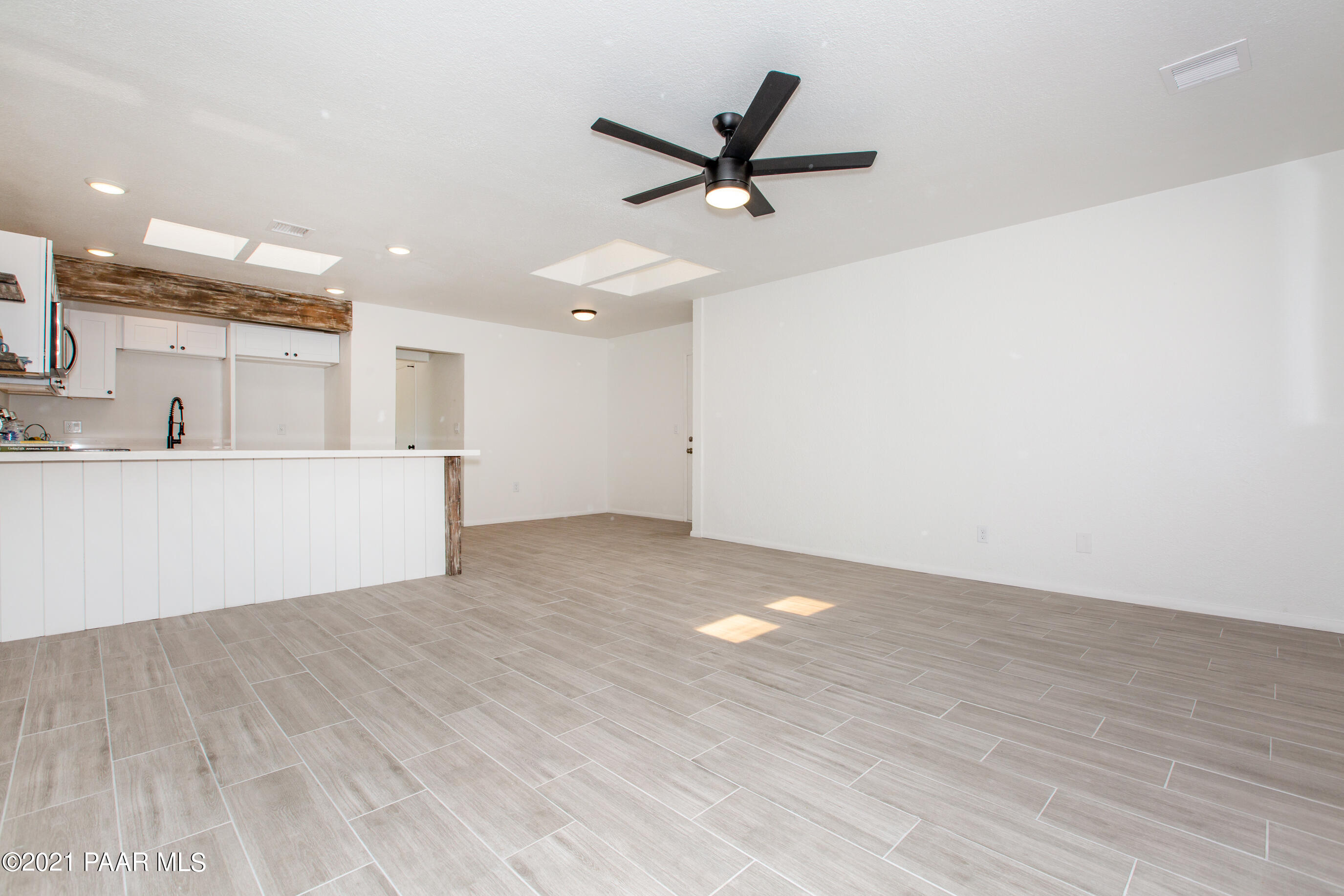 3575 North Tower Road Prescott Valley, AZ 86314 - Photo 5 of 30 McQuality Designs & Services-844