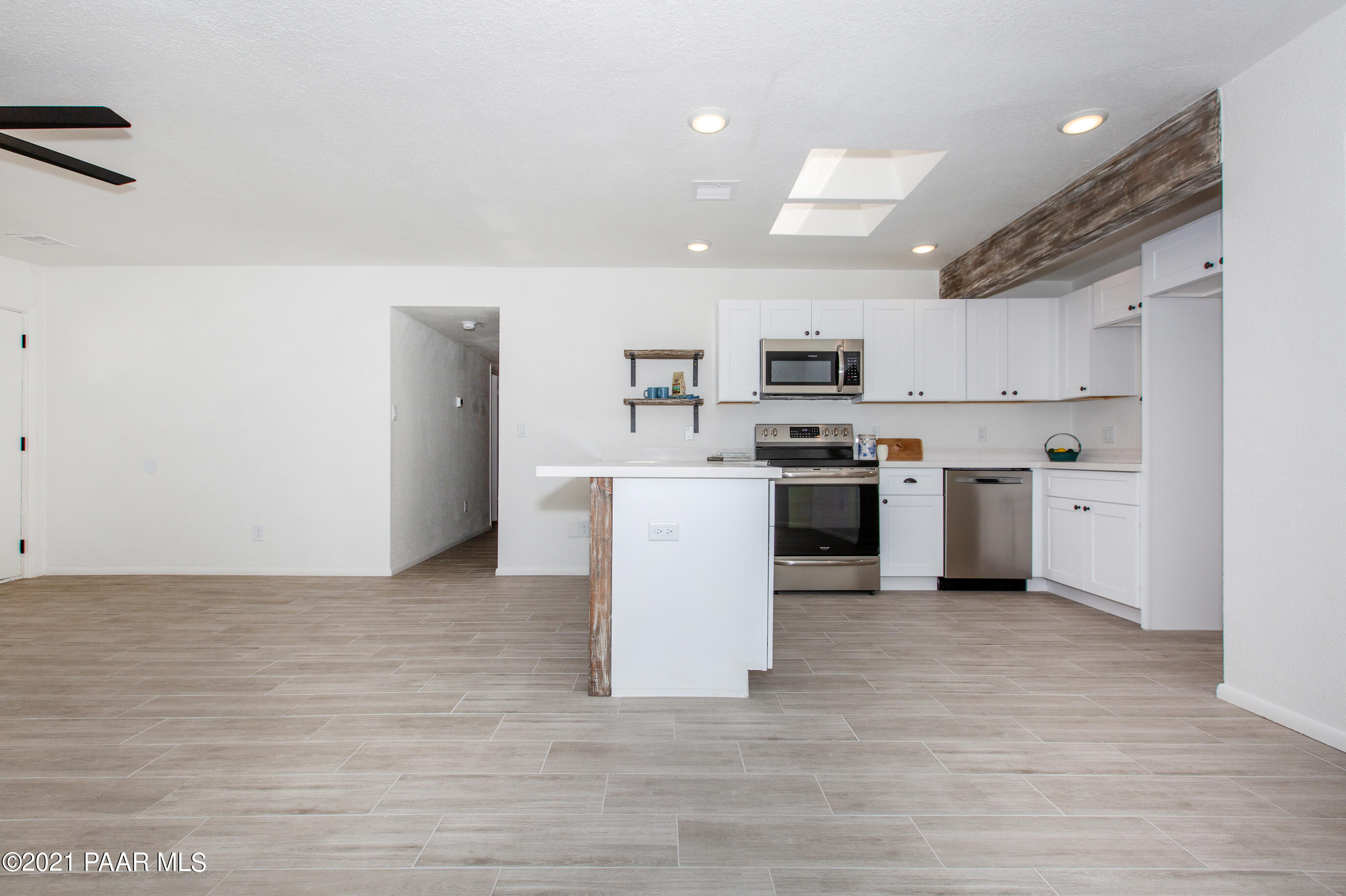 3575 North Tower Road Prescott Valley, AZ 86314 - Photo 9 of 30 McQuality Designs & Services-846