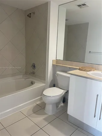 $473,000 | 335 South Biscayne Boulevard, Unit 3610, Miami, FL 33131