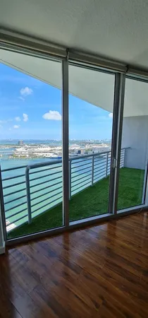 $473,000 | 335 South Biscayne Boulevard, Unit 3610, Miami, FL 33131