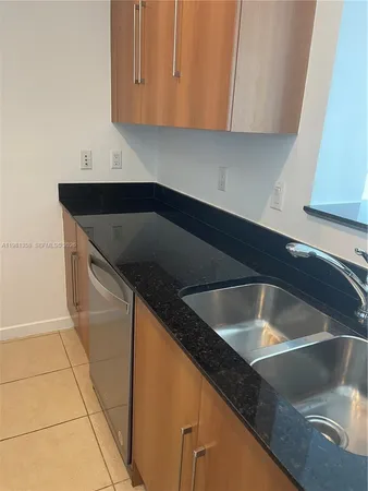 $473,000 | 335 South Biscayne Boulevard, Unit 3610, Miami, FL 33131