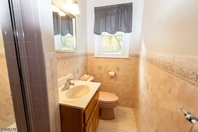 $525,000 | 169 Valley View Road, Hillside, NJ 07205