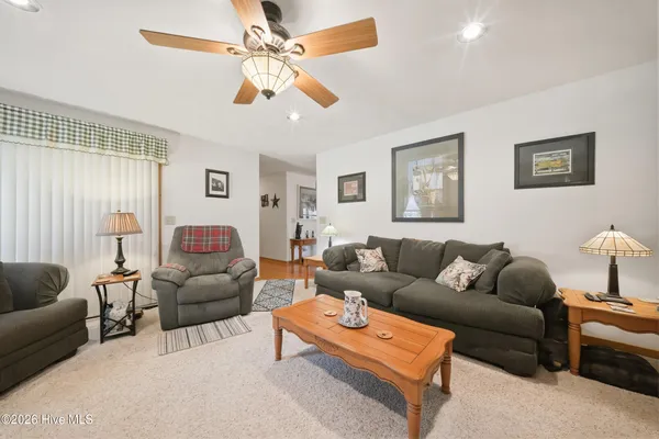 $695,000 | 251 South Trotman Road, Camden, NC 27921