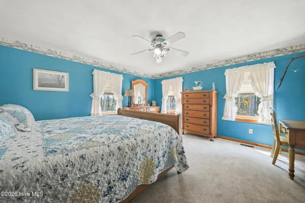 $695,000 | 251 South Trotman Road, Camden, NC 27921