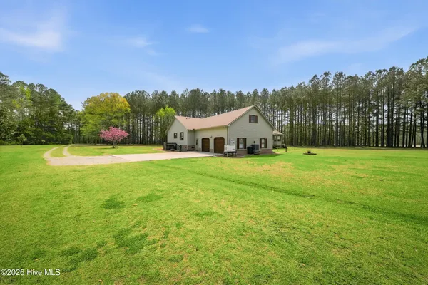 $695,000 | 251 South Trotman Road, Camden, NC 27921