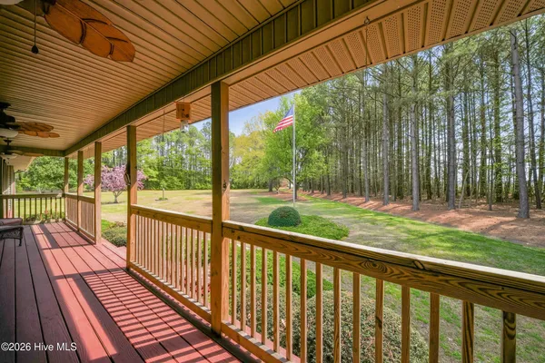 $695,000 | 251 South Trotman Road, Camden, NC 27921