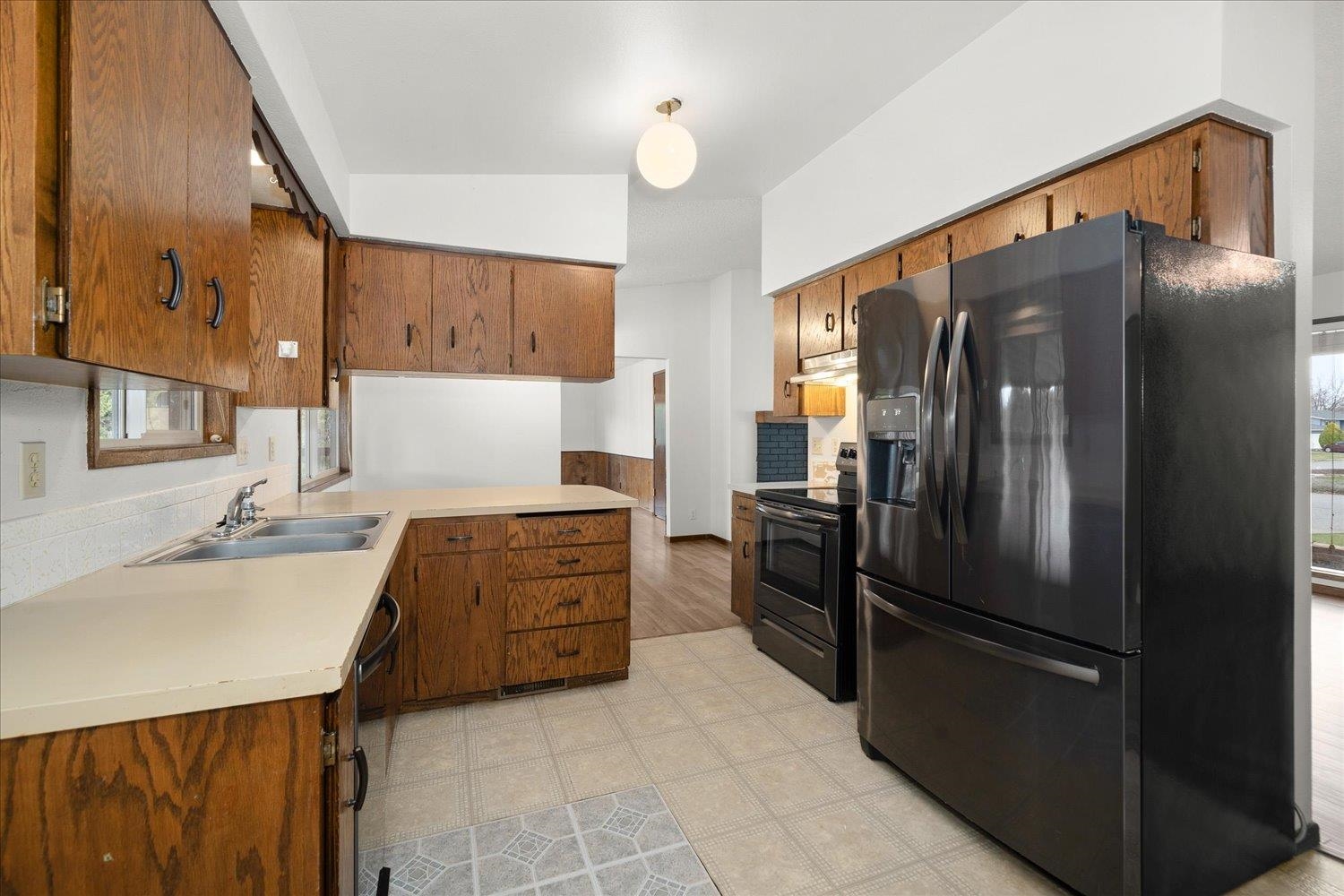 2106 South Bolivar Road Spokane Valley, WA 99037 - Photo 14 of 41 Gallery Image 14
