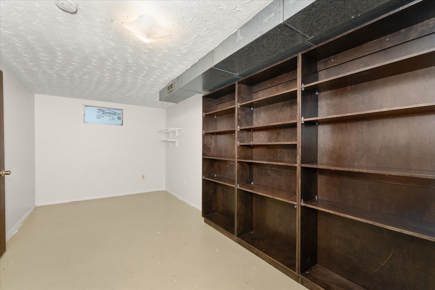 2106 South Bolivar Road Spokane Valley, WA 99037 - Photo 26 of 41 Gallery Image 26