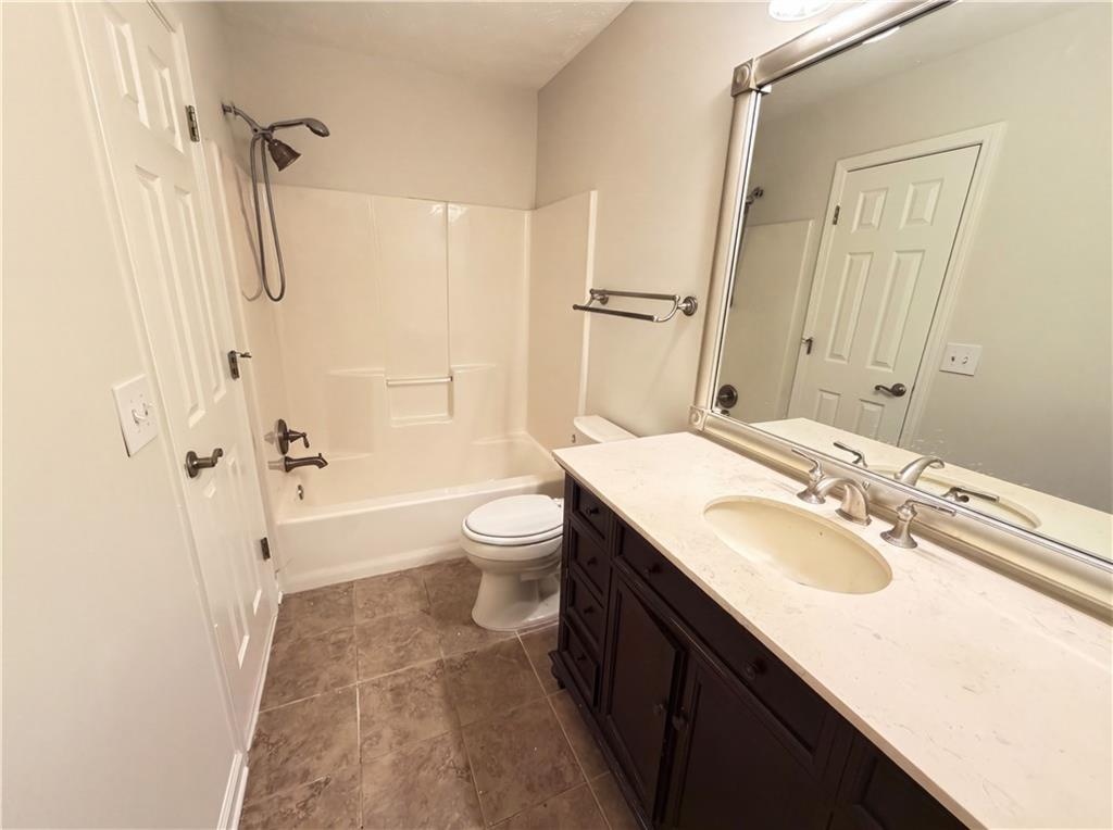 13331 Harpley Court Alpharetta, GA 30004 - Photo 16 of 20