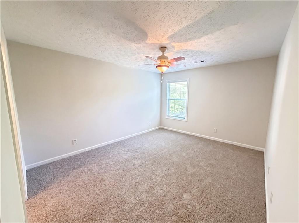 13331 Harpley Court Alpharetta, GA 30004 - Photo 4 of 20