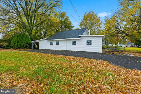 $2,500 | 667 South Broadway, Pennsville, NJ 08070