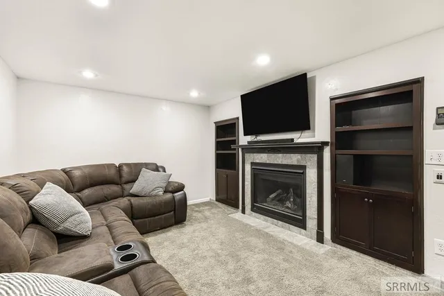 $450,000 | 554 North Park, Shelley, ID 83274