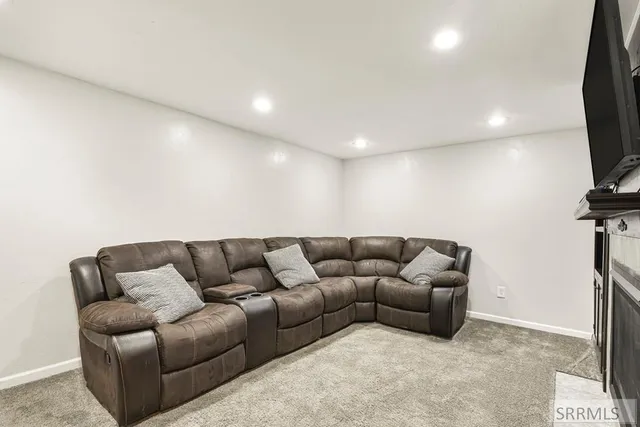 $450,000 | 554 North Park, Shelley, ID 83274