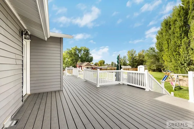 $450,000 | 554 North Park, Shelley, ID 83274