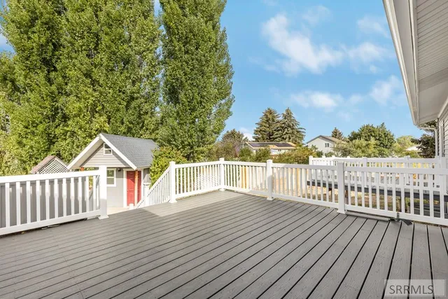 $450,000 | 554 North Park, Shelley, ID 83274