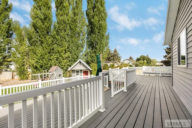 $450,000 | 554 North Park, Shelley, ID 83274