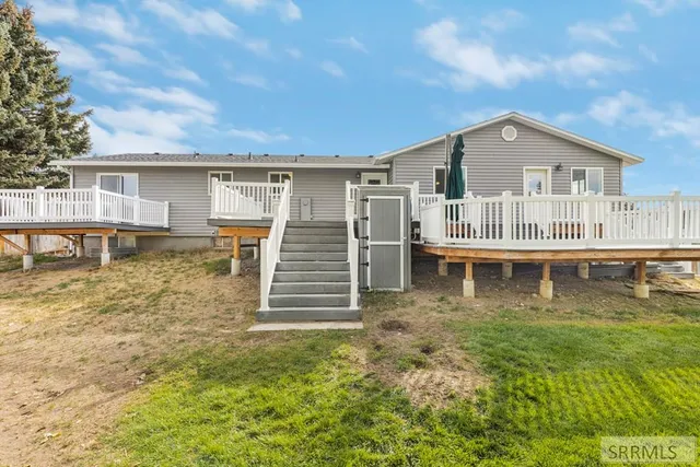 $450,000 | 554 North Park, Shelley, ID 83274