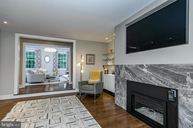 $965,000 | 8 Greenholm Street, Unit 3, Princeton, NJ 08540