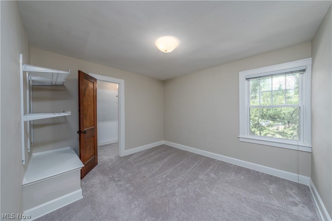 843 Beverly Road Cleveland Heights, OH 44121 - Photo 15 of 35