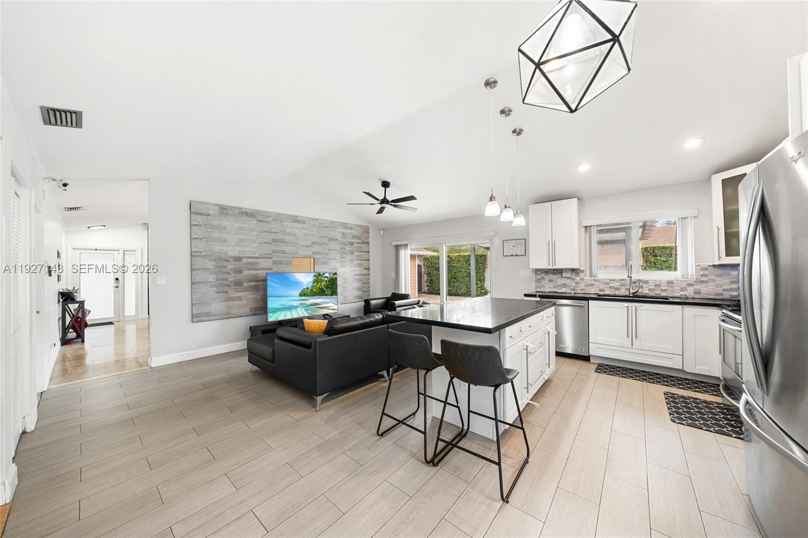 14145 Southwest 100th Terrace Miami, FL 33186 - Photo 8 of 30