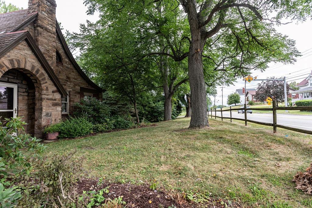 596 Morgantown Road Uniontown, PA 15401 - Photo 4 of 45 Gallery Image 4