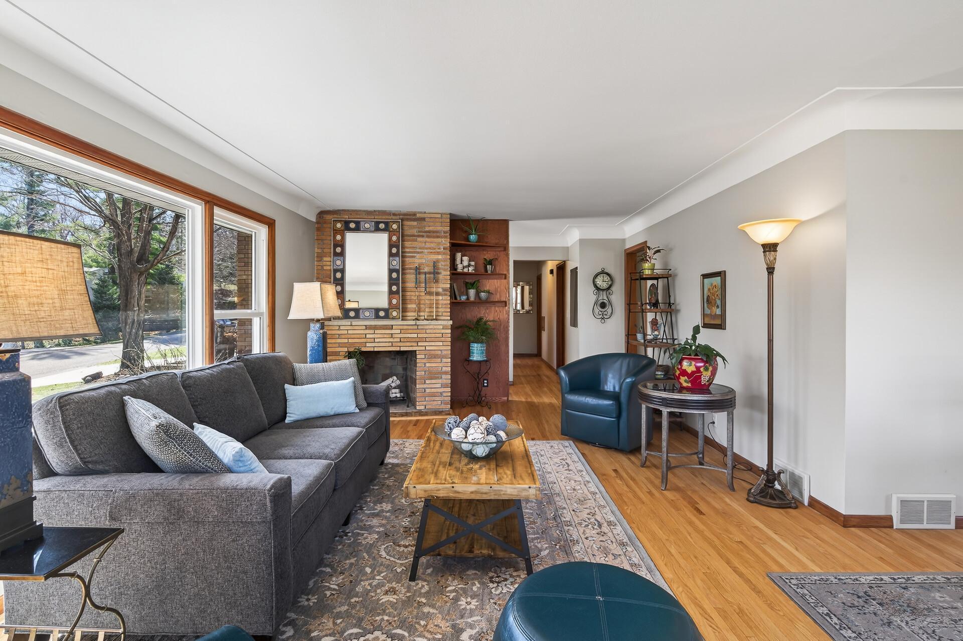12000 James Road Minnetonka, MN 55343 - Photo 16 of 62 Gallery Image 16