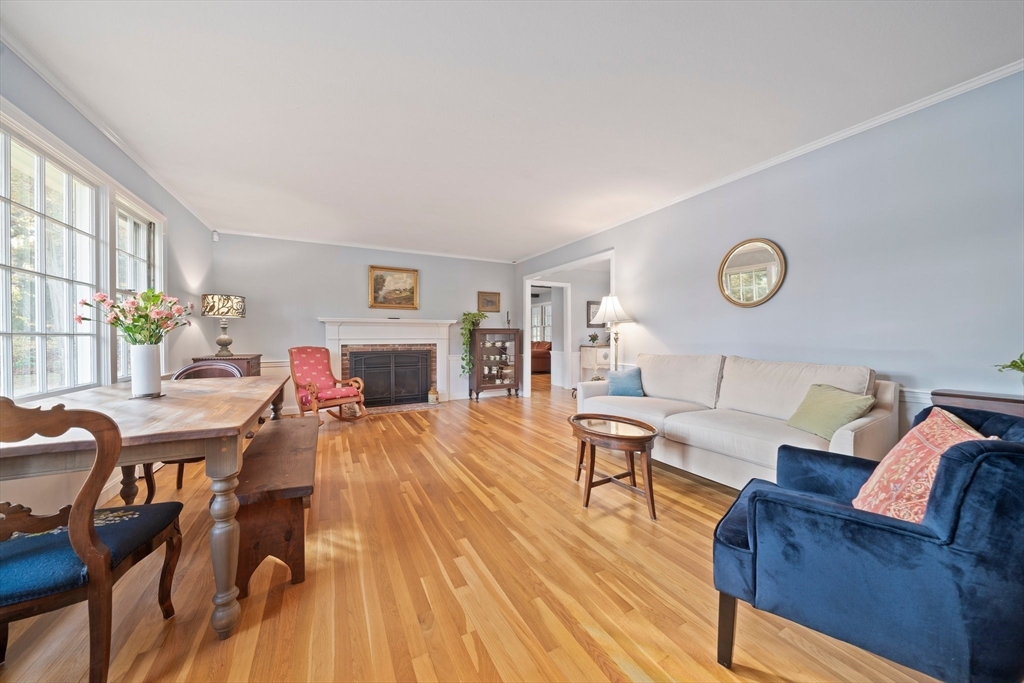 61 Damons Point Road Marshfield, MA 02050 - Photo 13 of 42 Gallery Image 13
